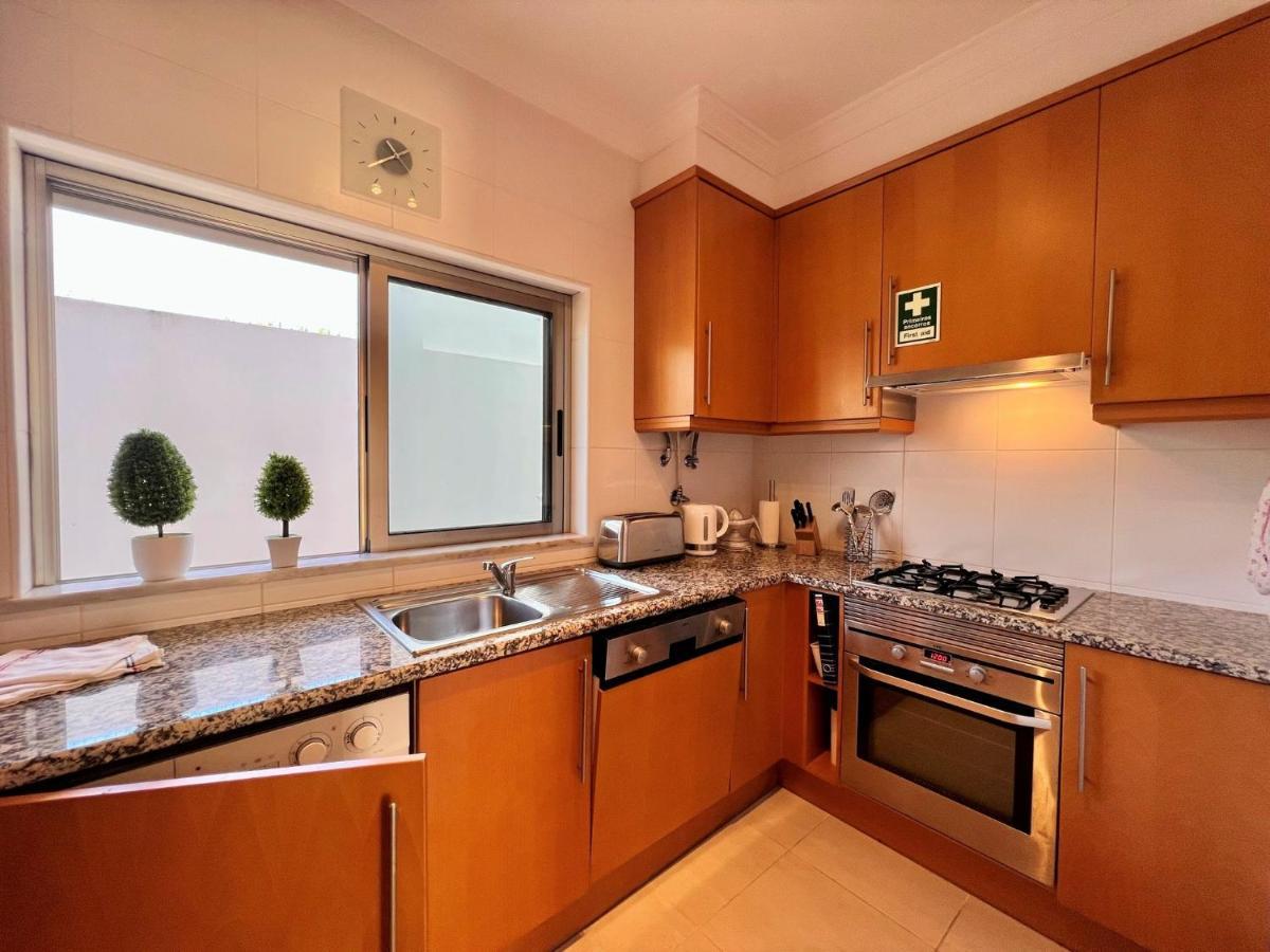 Albufeira Terrace With Pool By Homing Apartment Luaran gambar